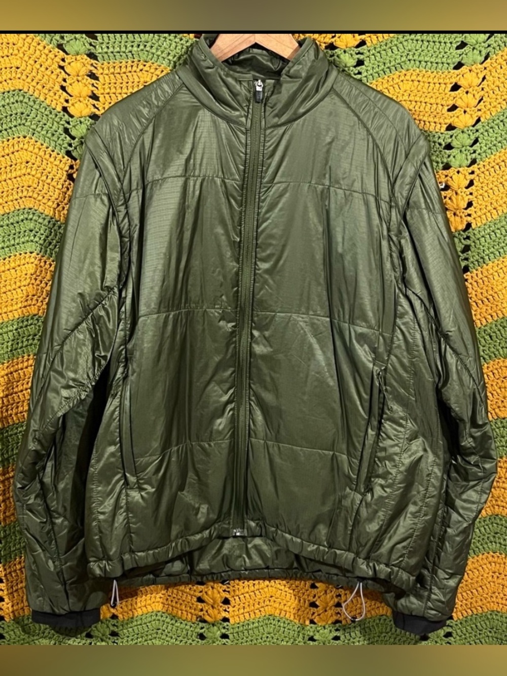 REI Olive Green Nylon Puffer Jacket Convertible Zip-Off Sleeves L